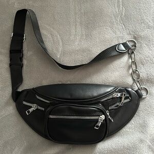 COPY - Black Fanny Pack